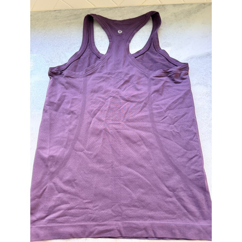 Lululemon Swiftly Tech Racerback 2.0 - Picture 2 of 2